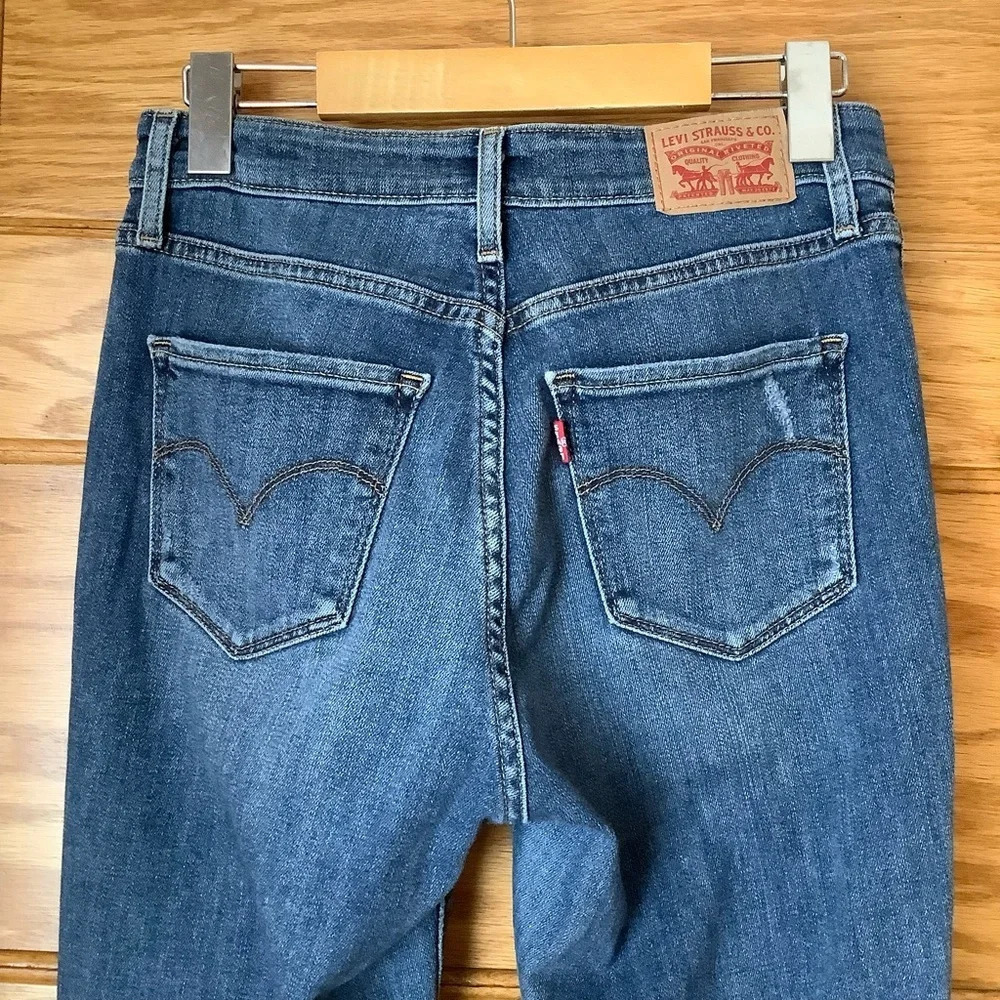 LEVI'S 721 High Rise Distressed Skinny Jeans Raw Hem Blue Size 28 - Picture 5 of 14